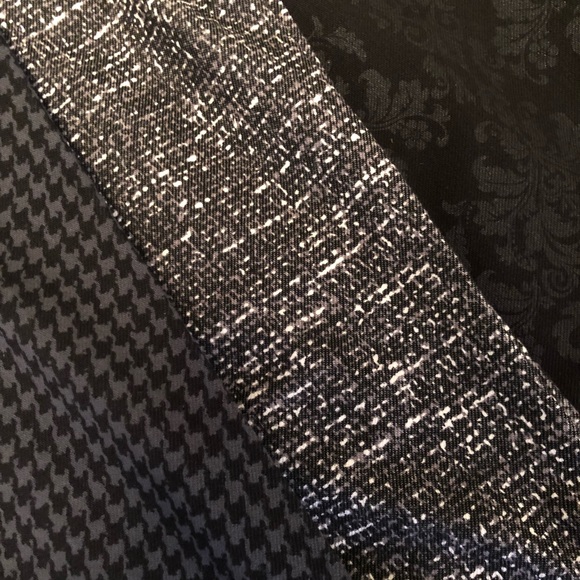 Leggings bundle never been worn - Picture 3 of 4